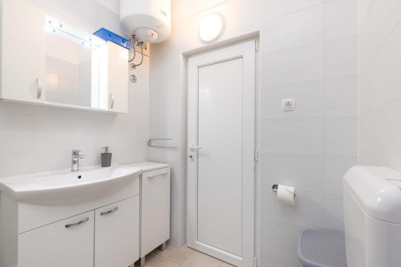 Ferienwohnung Dvi Ulike Labinci Exterior foto